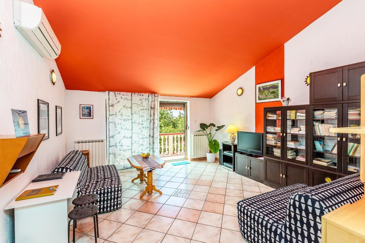 Apartment Karmel Viskovo Екстер'єр фото